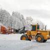 Уборка снега техникой услуги